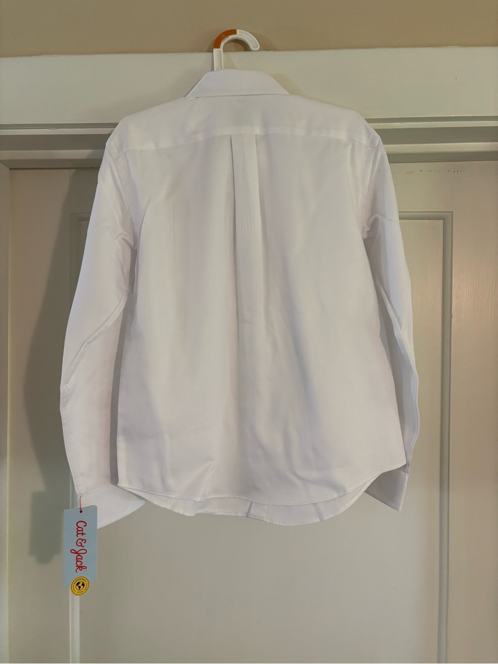 Cat & Jack White Long-Sleeve Dress Shirt - Picture 5 of 5